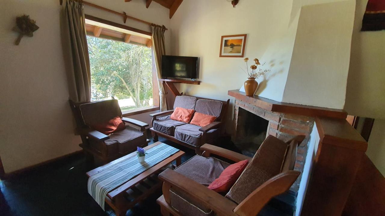 Cabanas & Aparts Lancuyen, Villa De Montana Вилья-ла-Ангостура Экстерьер фото