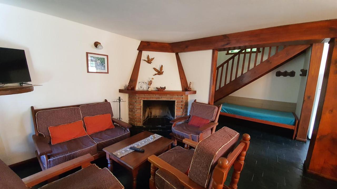 Cabanas & Aparts Lancuyen, Villa De Montana Вилья-ла-Ангостура Экстерьер фото